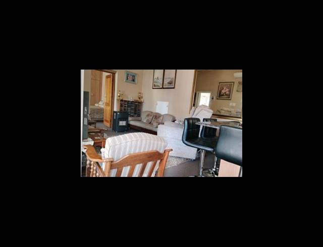 3 BEDROOM HOUSE FOR SALE IN DALVIEW